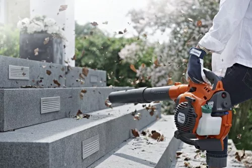 Husqvarna 125BVX benzinmotoros lombfúvó-szívó