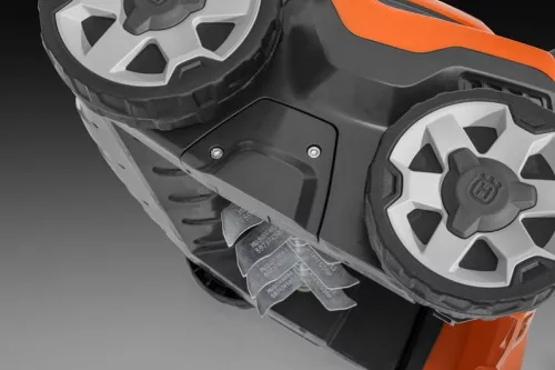 Husqvarna S138C elektromos gyepszellőztető 38cm 2 IN 1