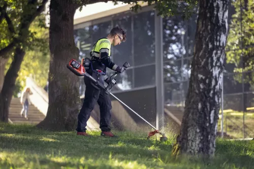 Husqvarna 525iRXT akkumulátoros szegélynyíró "akkumulátor nélkül"