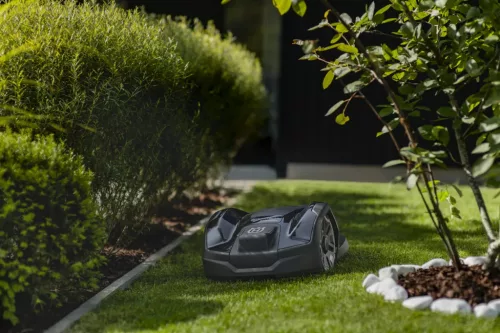 Husqvarna Automower® 310E NERA vezeték nélküli robotfűnyíró KIT