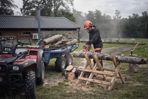 Husqvarna 435i 14" akkumulátoros láncfűrész "akkumulátor nélkül"