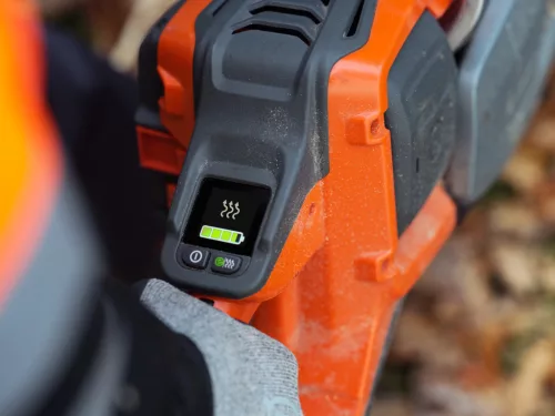 Husqvarna 550iXP G láncfűrész "akkumulátor nélkül"
