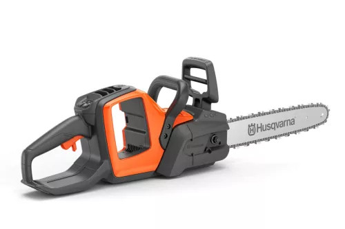 Husqvarna 230i akkumulátoros láncfűrész "akkumulátorral és töltővel"