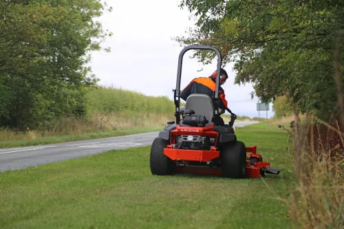 ARIENS ZENITH 52 Zero-Turn fűnyíró
