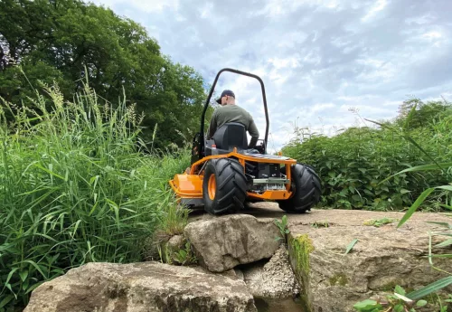 AS 1040 YAK 4WD XL