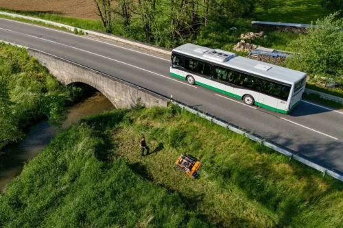 AS TÁVIRÁNYÍTÓS MAGASGAZVÁGÓ - SZÁRZÚZÓ 1000 OVIS EVO RC